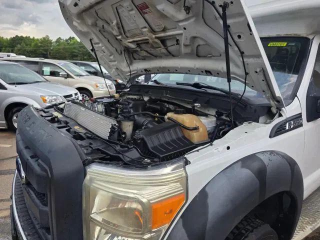 2013 Ford F-550 Base