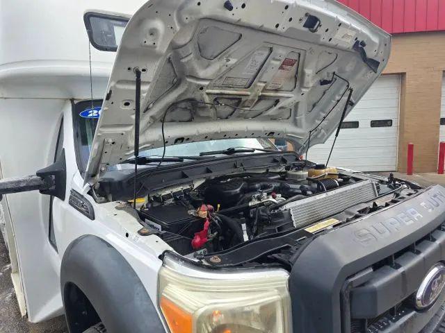 2013 Ford F-550 Base