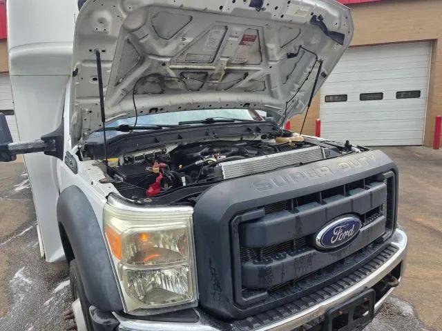 2013 Ford F-550 Base