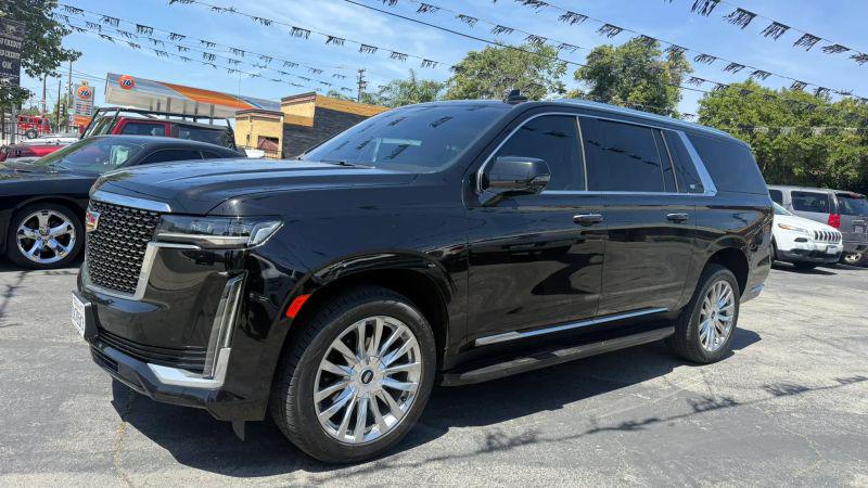 2022 Cadillac Escalade ESV 4WD Luxury for sale in Pomona, CA