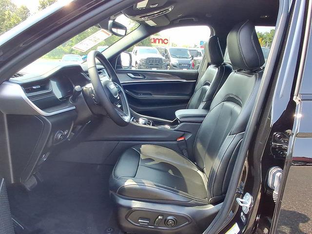Used 2024 Jeep Grand Cherokee L Limited 4x4 For Sale in East Hanover, NJ