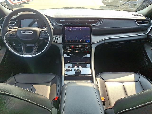 Used 2025 Jeep Grand Cherokee Limited 4x4 For Sale in East Hanover, NJ