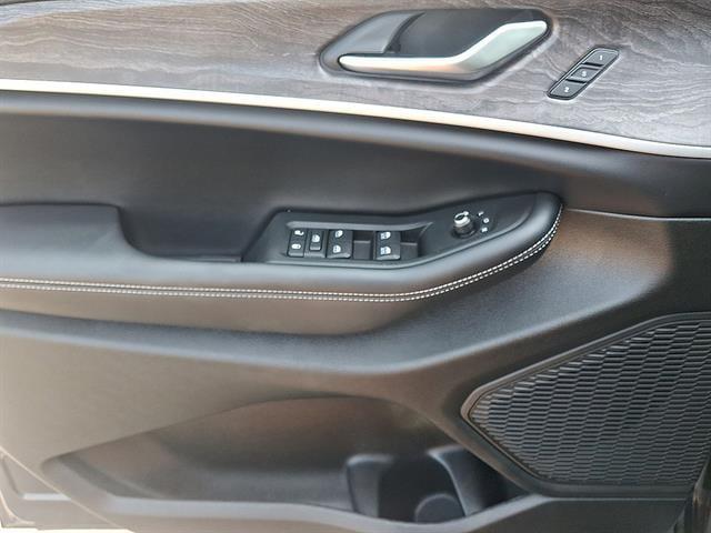 Used 2025 Jeep Grand Cherokee Limited 4x4 For Sale in East Hanover, NJ