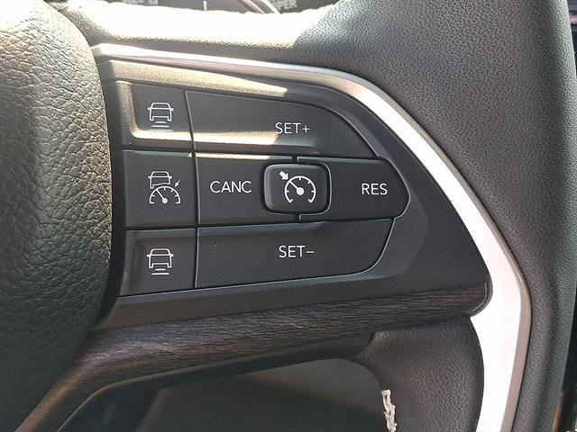 Used 2025 Jeep Grand Cherokee Limited 4x4 For Sale in East Hanover, NJ