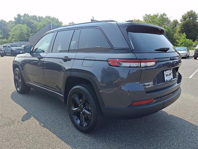 Used 2025 Jeep Grand Cherokee Limited 4x4 For Sale in East Hanover, NJ