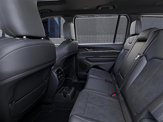 New 2026 Jeep Grand Cherokee L Altitude 4x4 For Sale in East Hanover, NJ