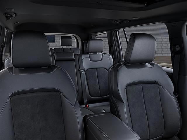 New 2026 Jeep Grand Cherokee L Altitude 4x4 For Sale in East Hanover, NJ