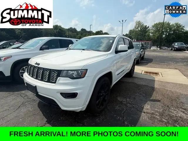 2017 Jeep Grand Cherokee Altitude for sale in Akron, OH