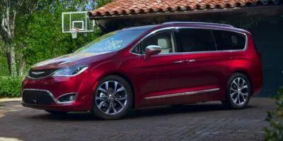 2019 Chrysler Pacifica Touring L for sale in Houston, TX
