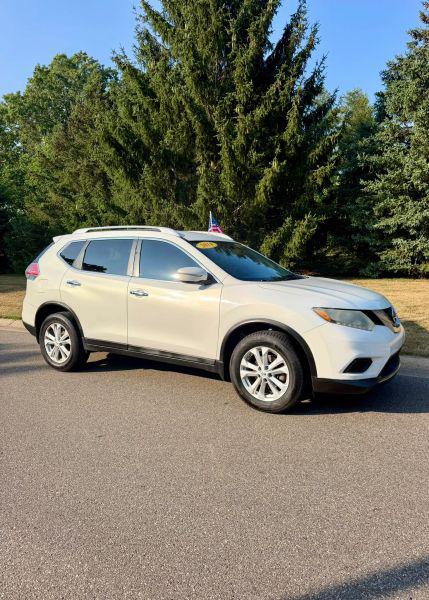 2014 Nissan Rogue SV for sale in Grand Rapids, MI