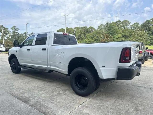 2026 Ram 3500 Tradesman Crew Cab 4x4 8 Box