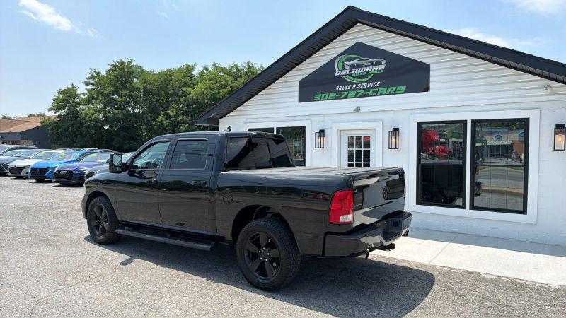 2018 Ram 1500 Big Horn Crew Cab 4x4 5'7" Box
