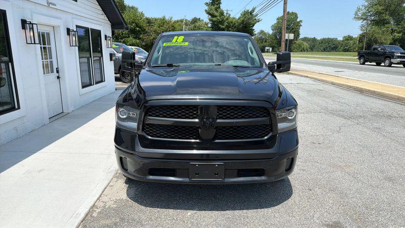 2018 Ram 1500 Big Horn Crew Cab 4x4 5'7" Box