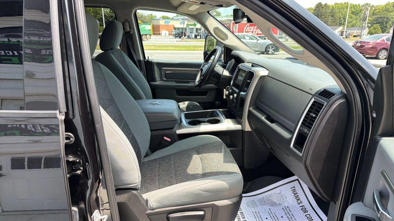 2018 Ram 1500 Big Horn Crew Cab 4x4 5'7" Box