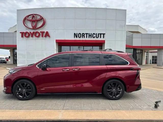 2021 Toyota Sienna XSE for sale in Enid, OK