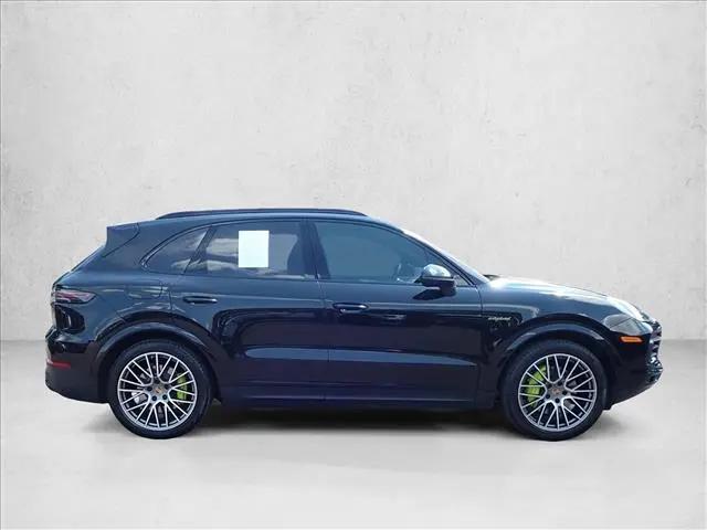 2023 Porsche Cayenne E-Hybrid Platinum Edition