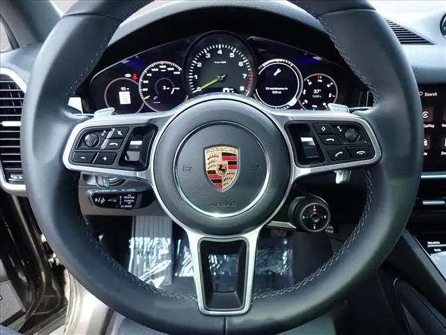 2023 Porsche Cayenne E-Hybrid Platinum Edition