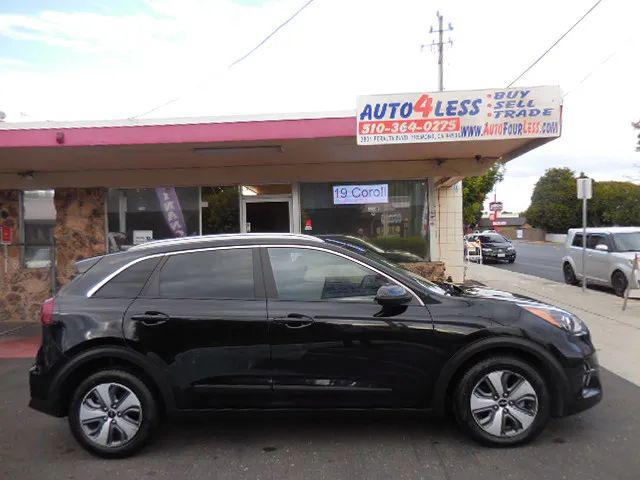 2022 Kia Niro LX