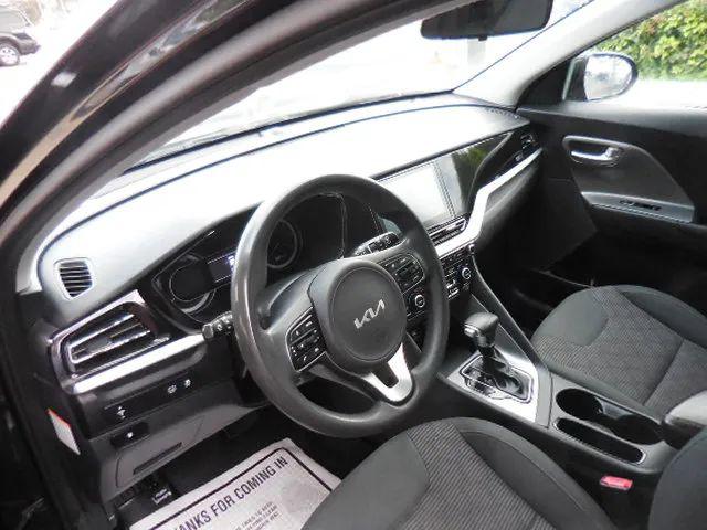 2022 Kia Niro LX