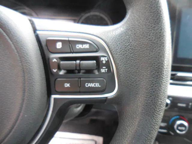 2022 Kia Niro LX
