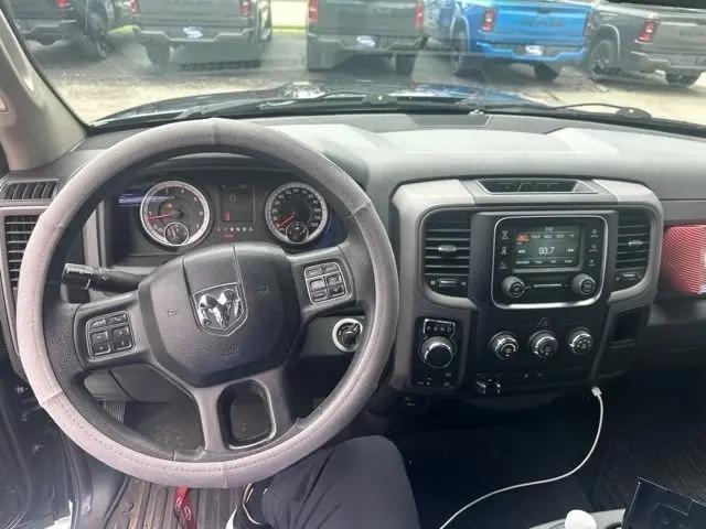 2017 Ram 1500 Tradesman Crew Cab 4x4 5'7" Box