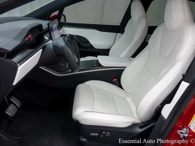 2022 Tesla Model X Plaid Tri Motor All-Wheel Drive