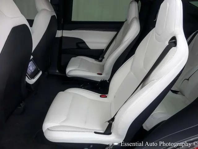 2022 Tesla Model X Plaid Tri Motor All-Wheel Drive