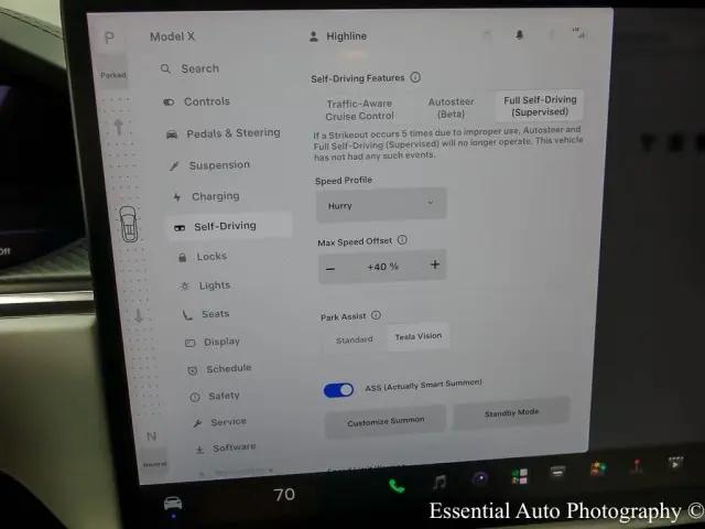 2022 Tesla Model X Plaid Tri Motor All-Wheel Drive