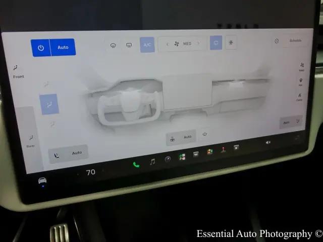 2022 Tesla Model X Plaid Tri Motor All-Wheel Drive