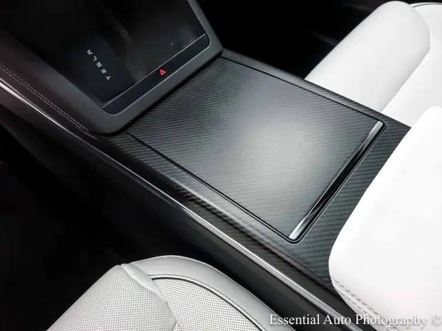 2022 Tesla Model X Plaid Tri Motor All-Wheel Drive