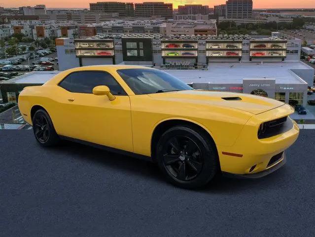 2018 Dodge Challenger SXT for sale in Tampa, FL