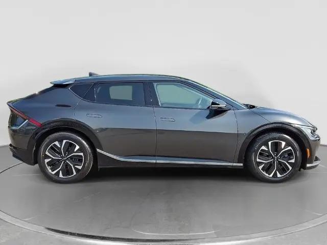 2024 Kia EV6 Wind