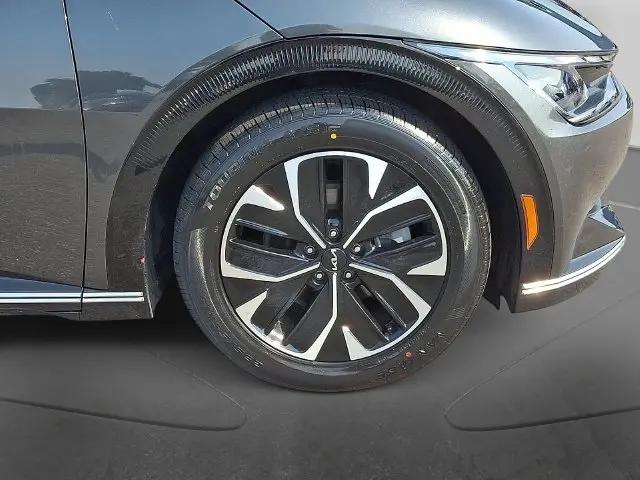2024 Kia EV6 Wind
