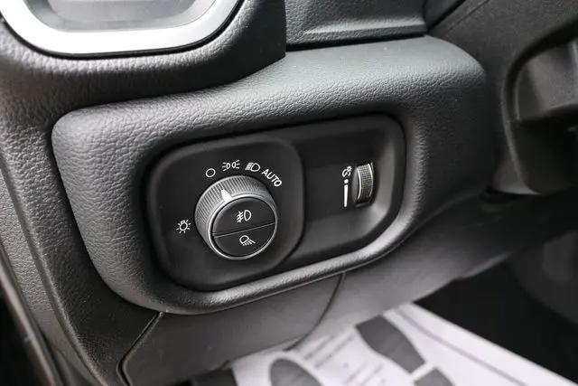 2026 Ram 2500 Big Horn Crew Cab 4x4 64 Box