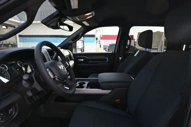 2026 Ram 2500 Big Horn Crew Cab 4x4 64 Box
