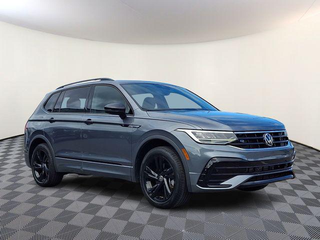2023 Volkswagen Tiguan 2.0T SE R-Line Black for sale in State College, PA