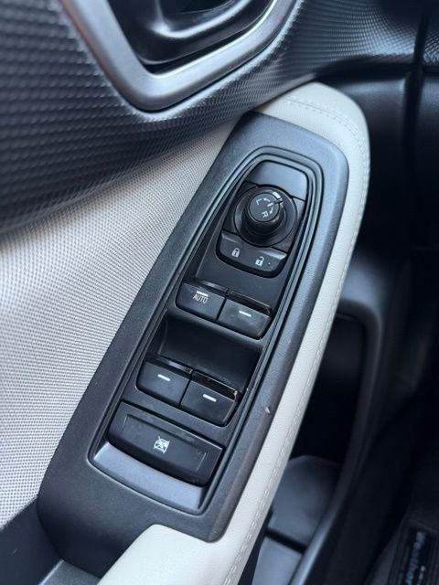 2023 Subaru Forester Base