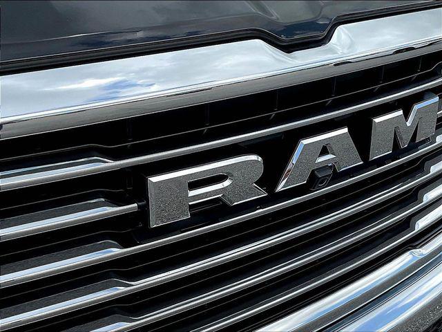 2025 Ram 1500 Laramie Crew Cab 4x4 5'7" Box