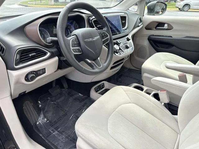 2017 Chrysler Pacifica Touring