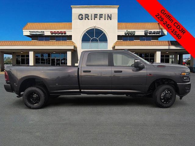2026 RAM 3500 RAM 3500 BIG HORN CREW CAB 4X4 8 BOX