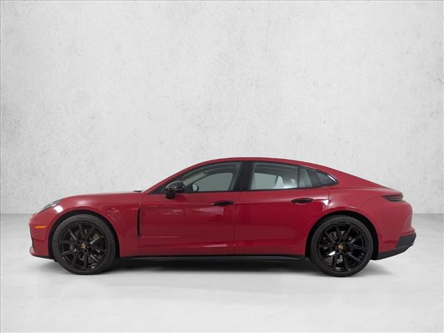 2026 Porsche Panamera 4