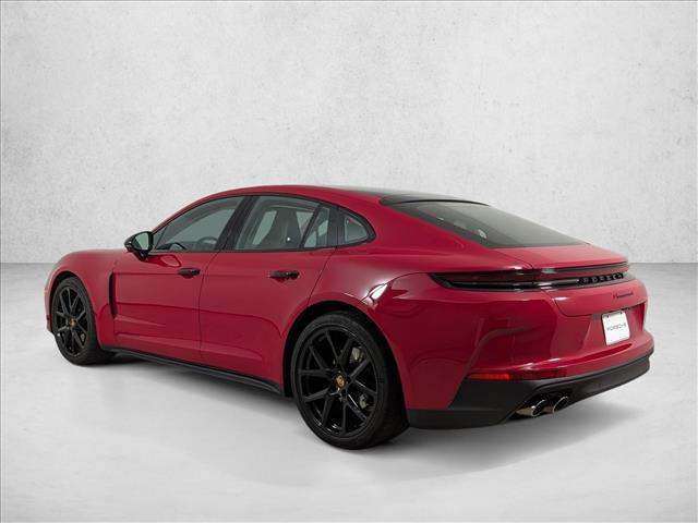 2026 Porsche Panamera 4