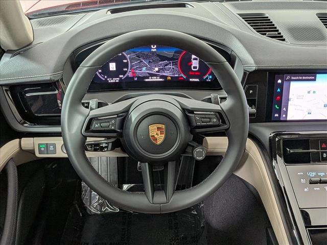 2026 Porsche Panamera 4