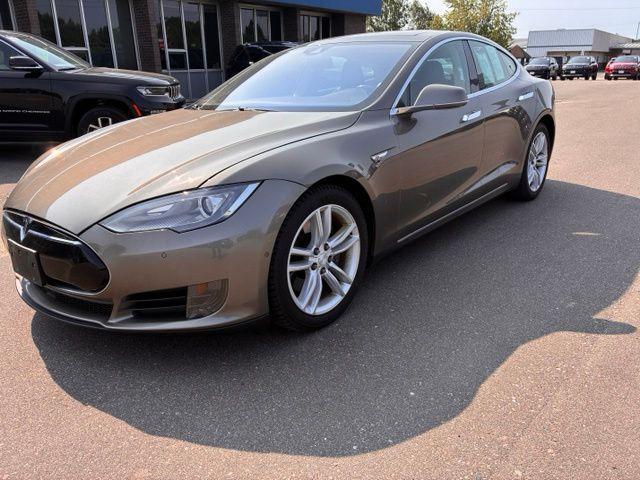 2015 Tesla Model S 70D