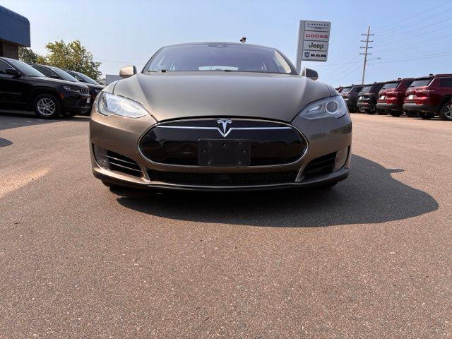 2015 Tesla Model S 70D