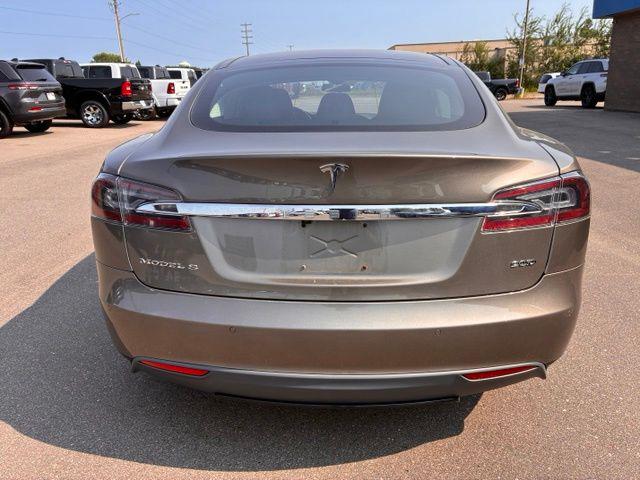 2015 Tesla Model S 70D