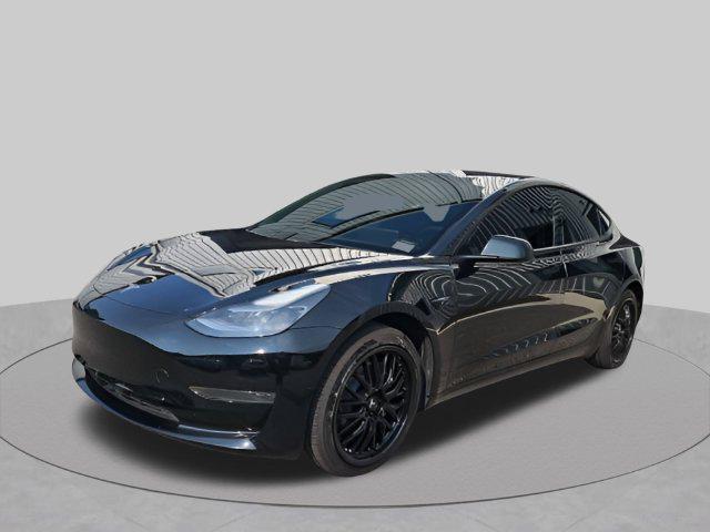 /2023 Tesla Model-3