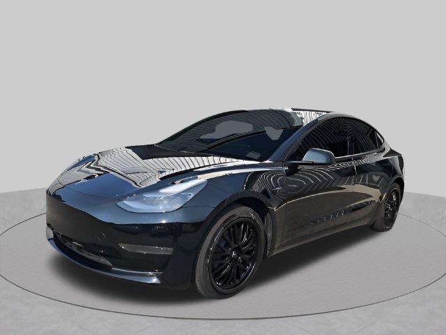 /2023 Tesla Model-3