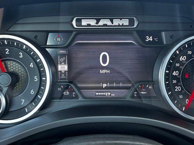 2026 Ram 1500 Express Crew Cab 4x4 57 Box