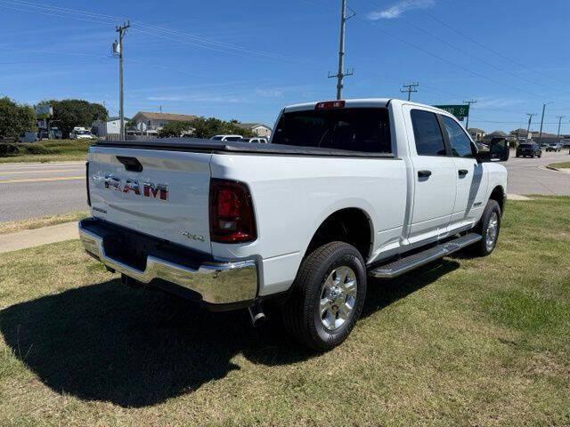 2026 Ram 2500 Big Horn Crew Cab 4x4 64 Box